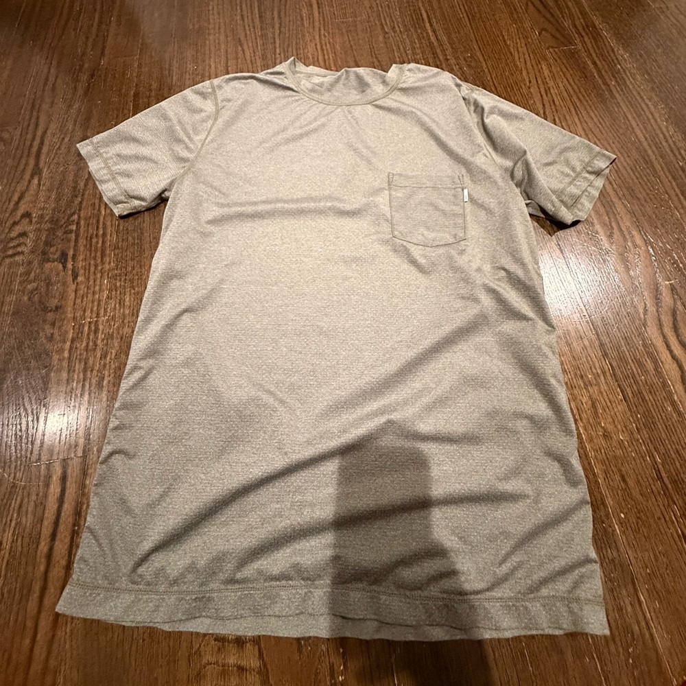Classic Pocket Crewneck T-Shirt - gray/green